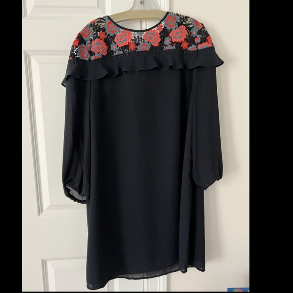 LOFT Dresses & Skirts - Navy Dress with Floral Design